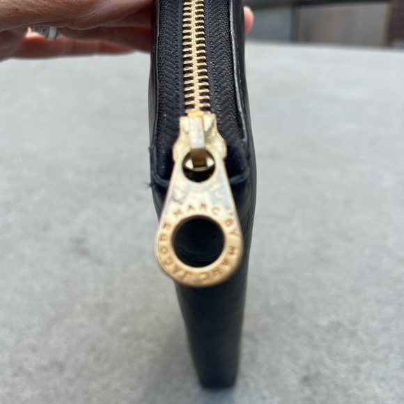 Marc by Marc Jacobs soft leather zippy motorcycle wallet, gold hardware - Picture 4 of 8